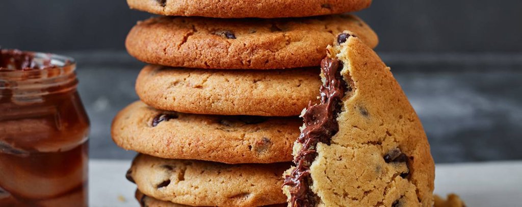 nutella-chocolate-chip-cookies__hero.jpg