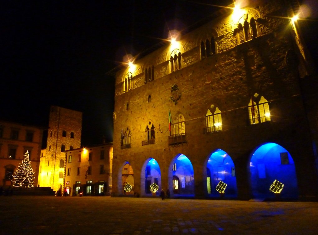 pistoia di antonio troise uno di casa troiseimmobiliare.it  natale.jpg